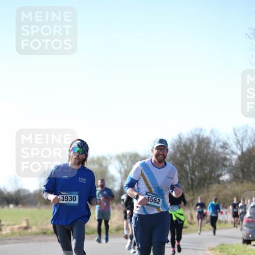 06.04.2025 - 44. Internationalen Wilhelmsburger Insellauf Jannik Wohlers http://msf.ph/oto/7599510 06.04.2025 10:40:28 Laufen 3930, 1562, 4217 meine-sportfotos.de