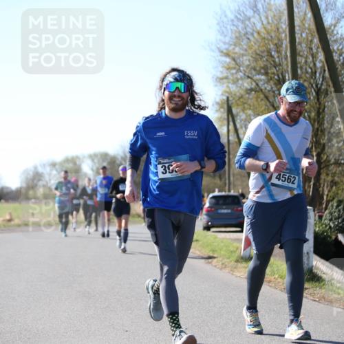 06.04.2025 - 44. Internationalen Wilhelmsburger Insellauf Jannik Wohlers http://msf.ph/oto/7599538 06.04.2025 10:40:30 Laufen 35, 4562 meine-sportfotos.de