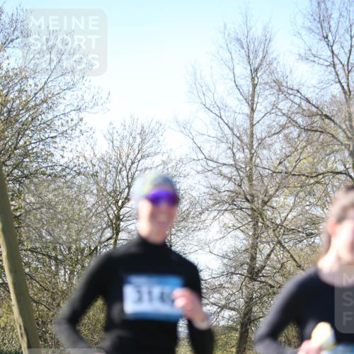 06.04.2025 - 44. Internationalen Wilhelmsburger Insellauf Jannik Wohlers http://msf.ph/oto/7599590 06.04.2025 10:40:35 Laufen  meine-sportfotos.de