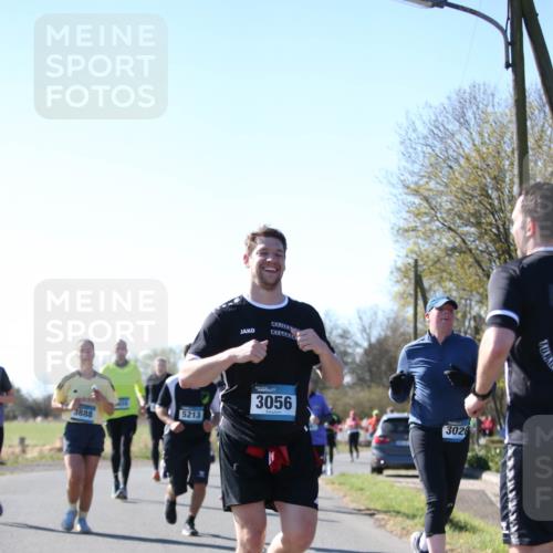 06.04.2025 - 44. Internationalen Wilhelmsburger Insellauf Jannik Wohlers http://msf.ph/oto/7599765 06.04.2025 10:40:50 Laufen 3888, 5213, 3056, 3026 meine-sportfotos.de