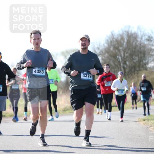 06.04.2025 - 44. Internationalen Wilhelmsburger Insellauf Jannik Wohlers http://msf.ph/oto/7600029 06.04.2025 10:41:23 Laufen 3115, 1979, 4383, 214, 4379, 3953, 3439, 981, 31, 4821 meine-sportfotos.de
