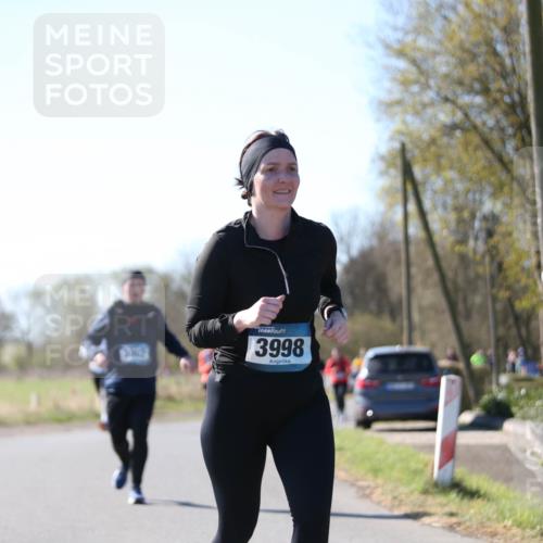 06.04.2025 - 44. Internationalen Wilhelmsburger Insellauf Jannik Wohlers http://msf.ph/oto/7600269 06.04.2025 10:41:43 Laufen 3012, 3998 meine-sportfotos.de