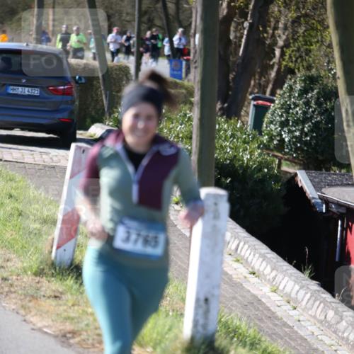 06.04.2025 - 44. Internationalen Wilhelmsburger Insellauf Jannik Wohlers http://msf.ph/oto/7600472 06.04.2025 10:42:24 Laufen 31, 4321, 3765 meine-sportfotos.de
