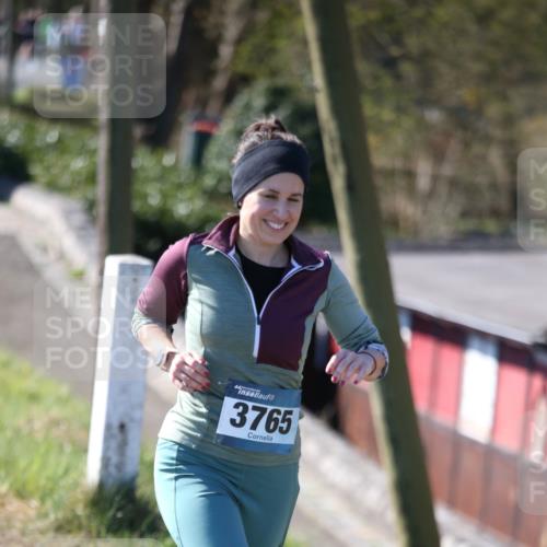 06.04.2025 - 44. Internationalen Wilhelmsburger Insellauf Jannik Wohlers http://msf.ph/oto/7600481 06.04.2025 10:42:25 Laufen 44, 3765 meine-sportfotos.de