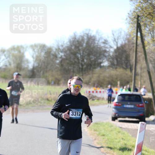 06.04.2025 - 44. Internationalen Wilhelmsburger Insellauf Jannik Wohlers http://msf.ph/oto/7600514 06.04.2025 10:42:32 Laufen 3312 meine-sportfotos.de