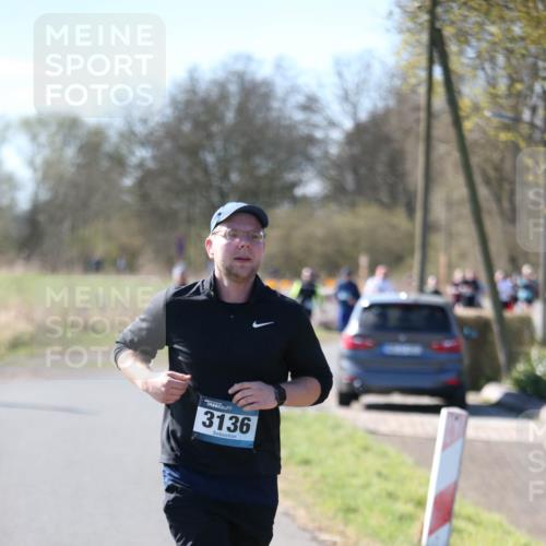 06.04.2025 - 44. Internationalen Wilhelmsburger Insellauf Jannik Wohlers http://msf.ph/oto/7600559 06.04.2025 10:42:39 Laufen 3136 meine-sportfotos.de