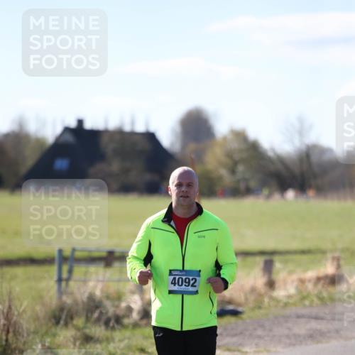 06.04.2025 - 44. Internationalen Wilhelmsburger Insellauf Jannik Wohlers http://msf.ph/oto/7600588 06.04.2025 10:42:46 Laufen 4092 meine-sportfotos.de