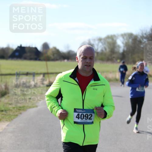 06.04.2025 - 44. Internationalen Wilhelmsburger Insellauf Jannik Wohlers http://msf.ph/oto/7600608 06.04.2025 10:42:50 Laufen 4092 meine-sportfotos.de