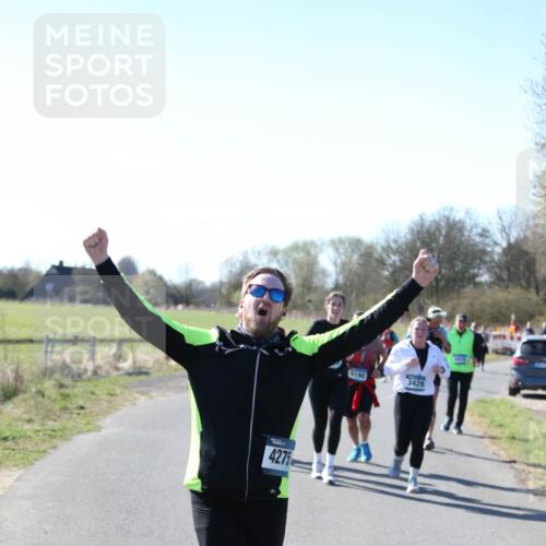 06.04.2025 - 44. Internationalen Wilhelmsburger Insellauf Jannik Wohlers http://msf.ph/oto/7600756 06.04.2025 10:43:05 Laufen 4275, 4190, 3429 meine-sportfotos.de