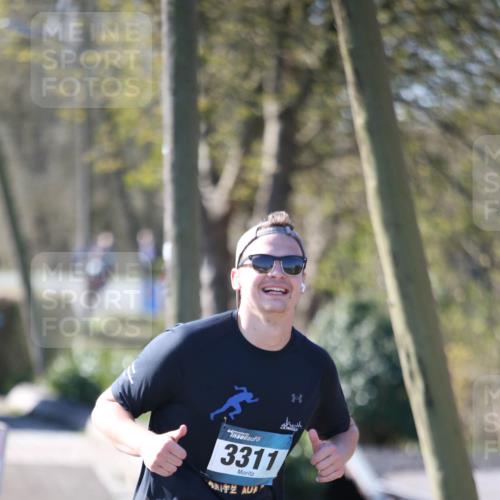 06.04.2025 - 44. Internationalen Wilhelmsburger Insellauf Jannik Wohlers http://msf.ph/oto/7600884 06.04.2025 10:43:17 Laufen 44, 3311 meine-sportfotos.de