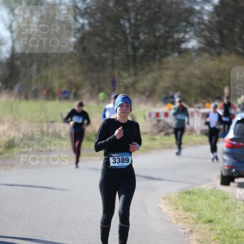 06.04.2025 - 44. Internationalen Wilhelmsburger Insellauf Jannik Wohlers http://msf.ph/oto/7601004 06.04.2025 10:43:40 Laufen 3389 meine-sportfotos.de