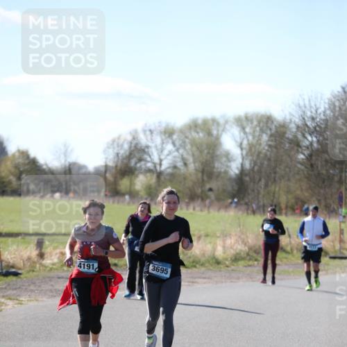 06.04.2025 - 44. Internationalen Wilhelmsburger Insellauf Jannik Wohlers http://msf.ph/oto/7601014 06.04.2025 10:43:42 Laufen 3695, 4191 meine-sportfotos.de