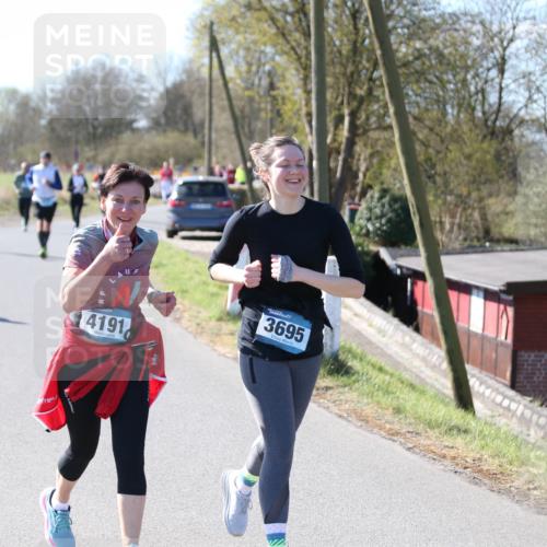 06.04.2025 - 44. Internationalen Wilhelmsburger Insellauf Jannik Wohlers http://msf.ph/oto/7601052 06.04.2025 10:43:47 Laufen 4191, 3695 meine-sportfotos.de