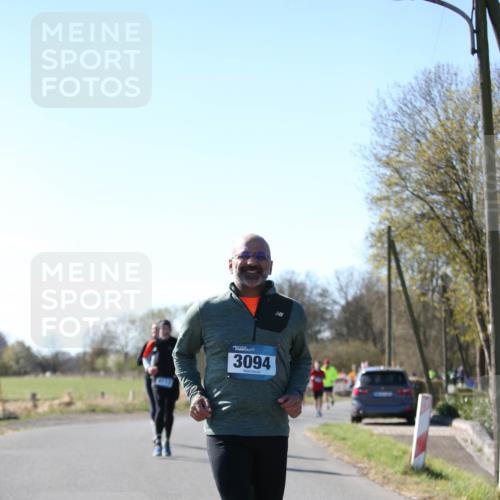 06.04.2025 - 44. Internationalen Wilhelmsburger Insellauf Jannik Wohlers http://msf.ph/oto/7601167 06.04.2025 10:43:59 Laufen 3094 meine-sportfotos.de