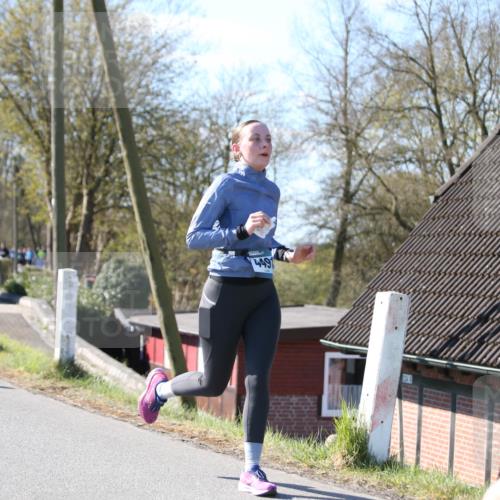 06.04.2025 - 44. Internationalen Wilhelmsburger Insellauf Jannik Wohlers http://msf.ph/oto/7601304 06.04.2025 10:44:19 Laufen 449 meine-sportfotos.de