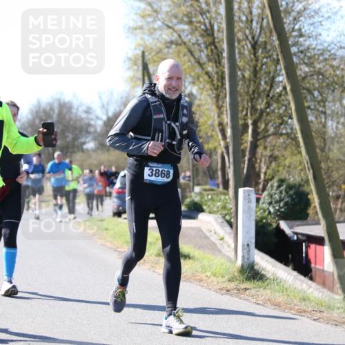 06.04.2025 - 44. Internationalen Wilhelmsburger Insellauf Jannik Wohlers http://msf.ph/oto/7601479 06.04.2025 10:44:48 Laufen 5106, 3868 meine-sportfotos.de