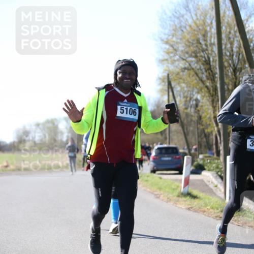 06.04.2025 - 44. Internationalen Wilhelmsburger Insellauf Jannik Wohlers http://msf.ph/oto/7601485 06.04.2025 10:44:49 Laufen 5106, 3868 meine-sportfotos.de