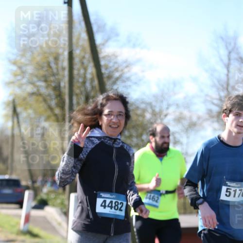 06.04.2025 - 44. Internationalen Wilhelmsburger Insellauf Jannik Wohlers http://msf.ph/oto/7601553 06.04.2025 10:45:00 Laufen 4482, 1462, 517 meine-sportfotos.de