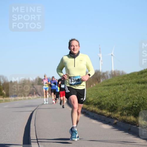 06.04.2025 - 44. Internationalen Wilhelmsburger Insellauf Jannik Wohlers http://msf.ph/oto/7601583 06.04.2025 09:19:45 Laufen 3368 meine-sportfotos.de