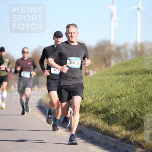 06.04.2025 - 44. Internationalen Wilhelmsburger Insellauf Jannik Wohlers http://msf.ph/oto/7603216 06.04.2025 09:20:54 Laufen 307, 3609 meine-sportfotos.de