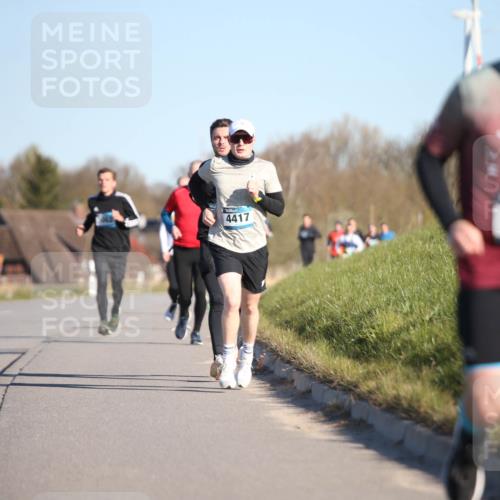 06.04.2025 - 44. Internationalen Wilhelmsburger Insellauf Jannik Wohlers http://msf.ph/oto/7603729 06.04.2025 09:21:16 Laufen 4417, 4203 meine-sportfotos.de