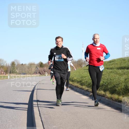 06.04.2025 - 44. Internationalen Wilhelmsburger Insellauf Jannik Wohlers http://msf.ph/oto/7603924 06.04.2025 09:21:24 Laufen 3062, 346 meine-sportfotos.de