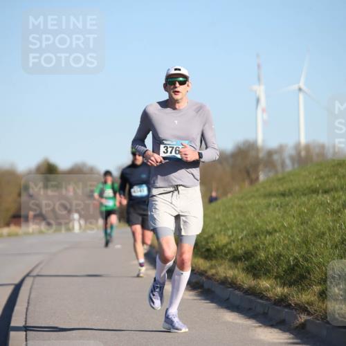 06.04.2025 - 44. Internationalen Wilhelmsburger Insellauf Jannik Wohlers http://msf.ph/oto/7604395 06.04.2025 09:21:49 Laufen 4641, 376 meine-sportfotos.de