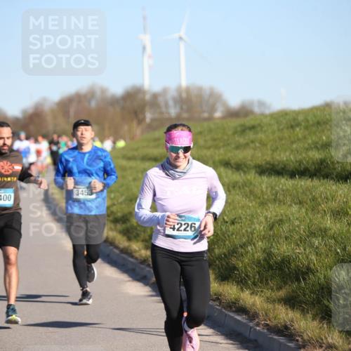 06.04.2025 - 44. Internationalen Wilhelmsburger Insellauf Jannik Wohlers http://msf.ph/oto/7610748 06.04.2025 09:26:24 Laufen 4400, 345, 4226 meine-sportfotos.de