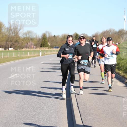 06.04.2025 - 44. Internationalen Wilhelmsburger Insellauf Jannik Wohlers http://msf.ph/oto/7610923 06.04.2025 09:26:39 Laufen 4283, 4449 meine-sportfotos.de