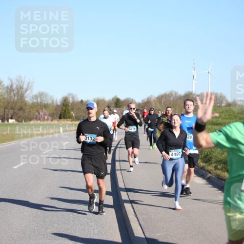 06.04.2025 - 44. Internationalen Wilhelmsburger Insellauf Jannik Wohlers http://msf.ph/oto/7611064 06.04.2025 09:26:48 Laufen 3132, 4216, 4497, 29, 3840 meine-sportfotos.de