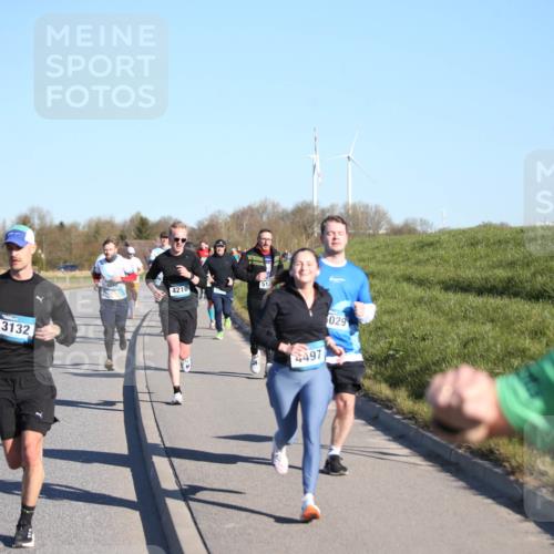 06.04.2025 - 44. Internationalen Wilhelmsburger Insellauf Jannik Wohlers http://msf.ph/oto/7611076 06.04.2025 09:26:48 Laufen 3132, 4216, 51, 497, 029 meine-sportfotos.de