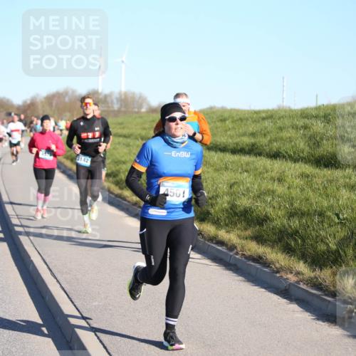 06.04.2025 - 44. Internationalen Wilhelmsburger Insellauf Jannik Wohlers http://msf.ph/oto/7611283 06.04.2025 09:27:08 Laufen 3142, 4501 meine-sportfotos.de