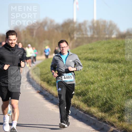 06.04.2025 - 44. Internationalen Wilhelmsburger Insellauf Jannik Wohlers http://msf.ph/oto/7611433 06.04.2025 09:27:19 Laufen 3936, 4465 meine-sportfotos.de
