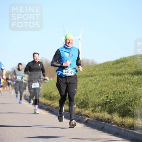 06.04.2025 - 44. Internationalen Wilhelmsburger Insellauf Jannik Wohlers http://msf.ph/oto/7611754 06.04.2025 09:27:46 Laufen 4470, 3921, 4438 meine-sportfotos.de