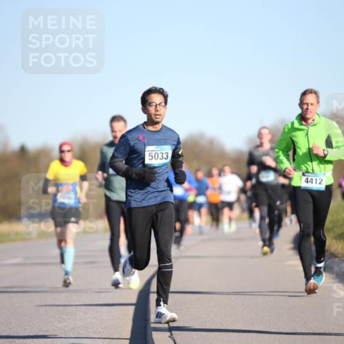 06.04.2025 - 44. Internationalen Wilhelmsburger Insellauf Jannik Wohlers http://msf.ph/oto/7611895 06.04.2025 09:27:56 Laufen 5033, 4412, 3687 meine-sportfotos.de