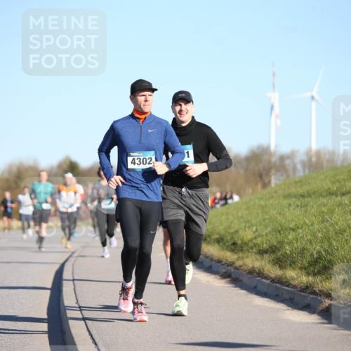 06.04.2025 - 44. Internationalen Wilhelmsburger Insellauf Jannik Wohlers http://msf.ph/oto/7612551 06.04.2025 09:28:48 Laufen 2017, 4302, 4287 meine-sportfotos.de
