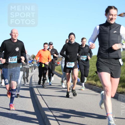 06.04.2025 - 44. Internationalen Wilhelmsburger Insellauf Jannik Wohlers http://msf.ph/oto/7613055 06.04.2025 09:29:19 Laufen 3104, 9, 3232, 4502, 5087, 41 meine-sportfotos.de