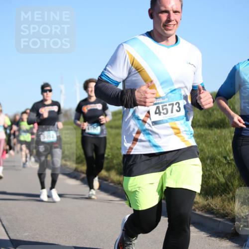 06.04.2025 - 44. Internationalen Wilhelmsburger Insellauf Jannik Wohlers http://msf.ph/oto/7613607 06.04.2025 09:30:01 Laufen 4160, 3052, 4573, 4450 meine-sportfotos.de