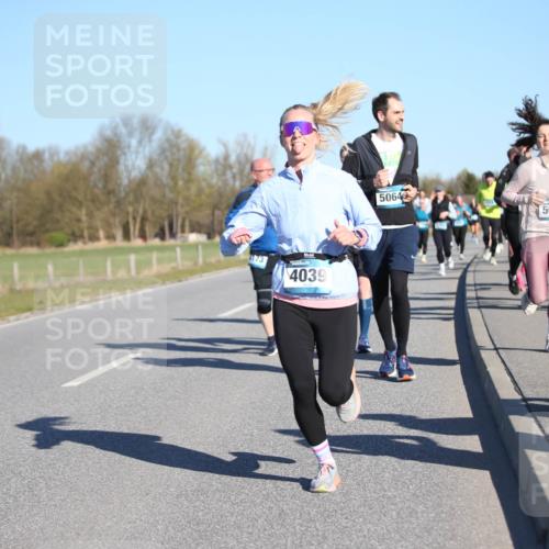 06.04.2025 - 44. Internationalen Wilhelmsburger Insellauf Jannik Wohlers http://msf.ph/oto/7613624 06.04.2025 09:30:03 Laufen 173, 4039, 5064, 5063, 4245 meine-sportfotos.de