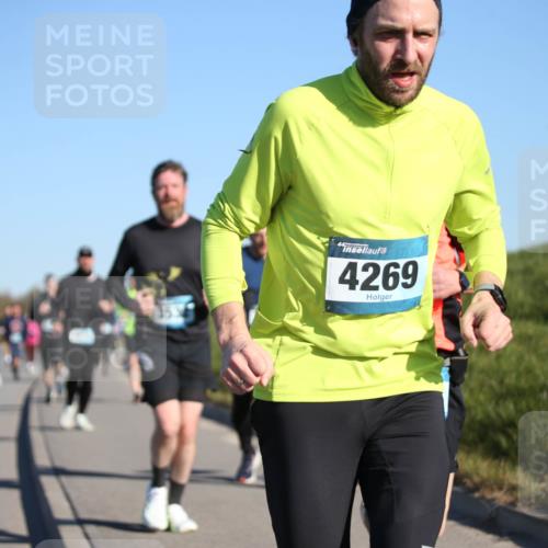 06.04.2025 - 44. Internationalen Wilhelmsburger Insellauf Jannik Wohlers http://msf.ph/oto/7613751 06.04.2025 09:30:11 Laufen 353, 4269 meine-sportfotos.de