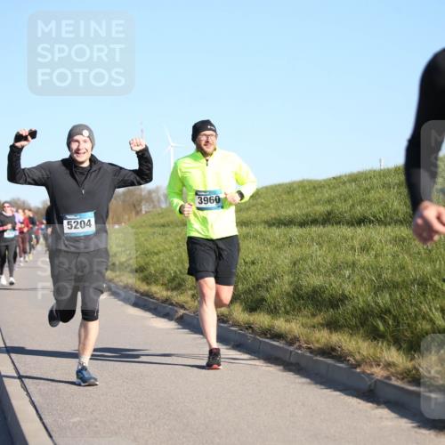 06.04.2025 - 44. Internationalen Wilhelmsburger Insellauf Jannik Wohlers http://msf.ph/oto/7613790 06.04.2025 09:30:15 Laufen 3960, 5204, 3017 meine-sportfotos.de