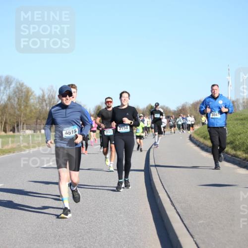 06.04.2025 - 44. Internationalen Wilhelmsburger Insellauf Jannik Wohlers http://msf.ph/oto/7614108 06.04.2025 09:30:42 Laufen 4515, 3743, 3158, 304 meine-sportfotos.de
