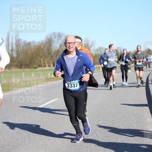 06.04.2025 - 44. Internationalen Wilhelmsburger Insellauf Jannik Wohlers http://msf.ph/oto/7614633 06.04.2025 09:31:23 Laufen 32, 3337, 3065, 4276, 3772, 4399 meine-sportfotos.de