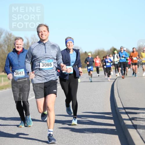 06.04.2025 - 44. Internationalen Wilhelmsburger Insellauf Jannik Wohlers http://msf.ph/oto/7614650 06.04.2025 09:31:26 Laufen 3647, 3065, 4276 meine-sportfotos.de