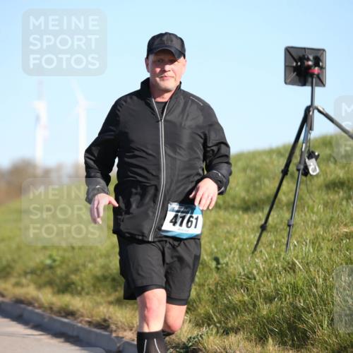06.04.2025 - 44. Internationalen Wilhelmsburger Insellauf Jannik Wohlers http://msf.ph/oto/7614887 06.04.2025 09:32:21 Laufen 4161 meine-sportfotos.de