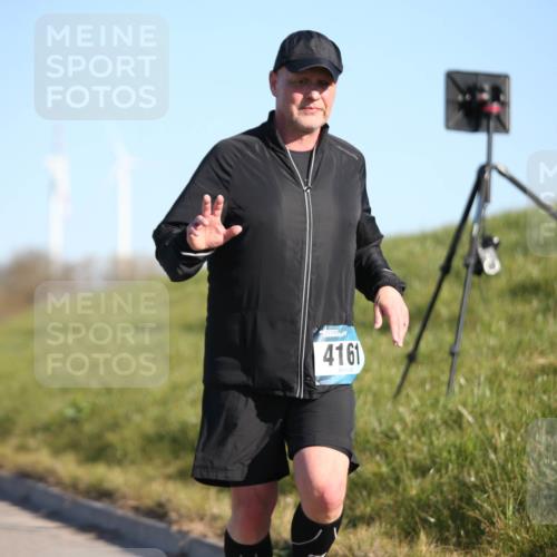 06.04.2025 - 44. Internationalen Wilhelmsburger Insellauf Jannik Wohlers http://msf.ph/oto/7614889 06.04.2025 09:32:21 Laufen 4161 meine-sportfotos.de