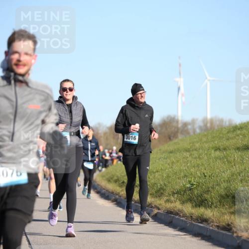 06.04.2025 - 44. Internationalen Wilhelmsburger Insellauf Jannik Wohlers http://msf.ph/oto/7614890 06.04.2025 09:32:21 Laufen 3788, 4076, 3016 meine-sportfotos.de
