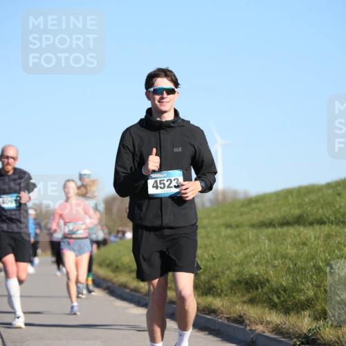 06.04.2025 - 44. Internationalen Wilhelmsburger Insellauf Jannik Wohlers http://msf.ph/oto/7614915 06.04.2025 09:32:26 Laufen 4091, 4523 meine-sportfotos.de