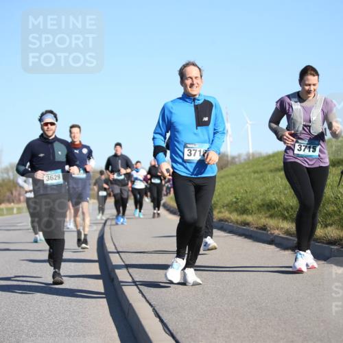 06.04.2025 - 44. Internationalen Wilhelmsburger Insellauf Jannik Wohlers http://msf.ph/oto/7614956 06.04.2025 09:32:37 Laufen 3629, 3718, 3715 meine-sportfotos.de