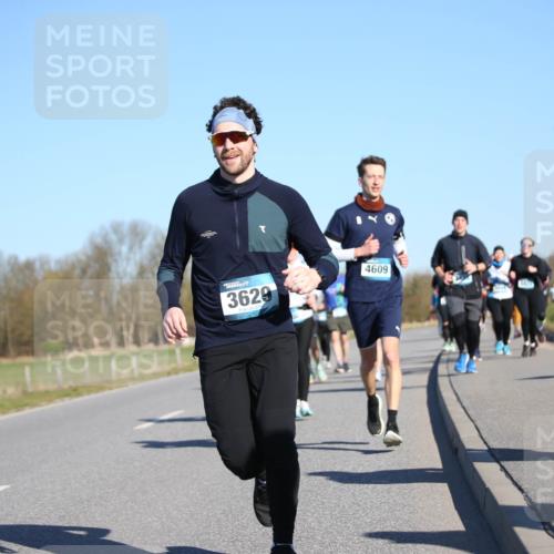 06.04.2025 - 44. Internationalen Wilhelmsburger Insellauf Jannik Wohlers http://msf.ph/oto/7614964 06.04.2025 09:32:38 Laufen 3629, 4609 meine-sportfotos.de